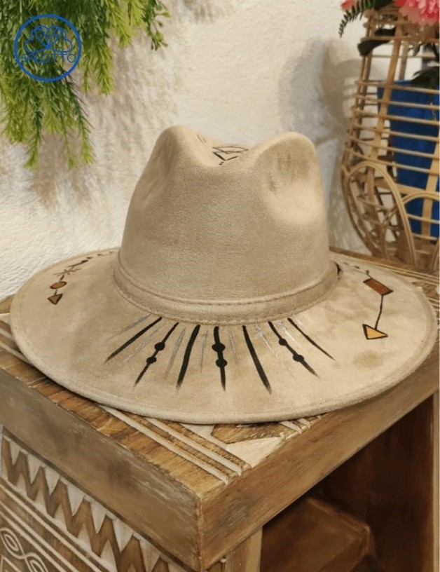 Hand-painted sand suede explorer hat | Salotto