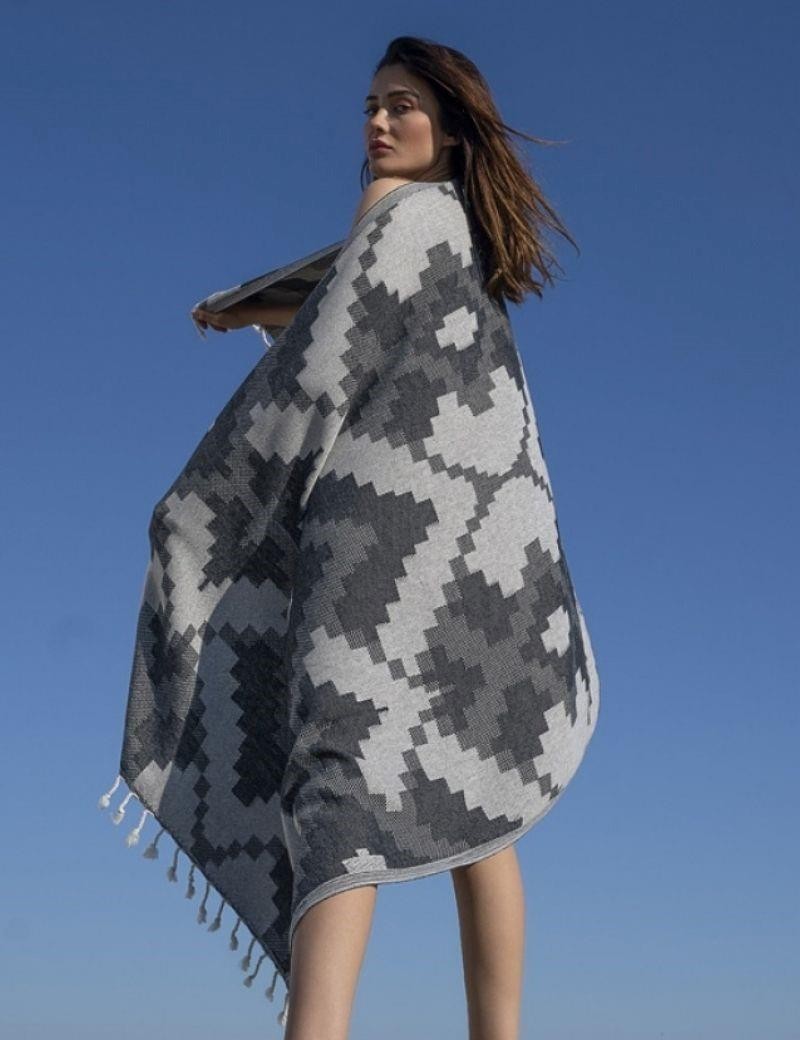 Fouta géométrique 100% coton turc. 360 gr. noir | Salotto