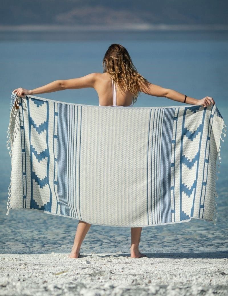 فوتا هندسية 100% قطن تركي. 420 غرام. أزرق جينز | سالوتو