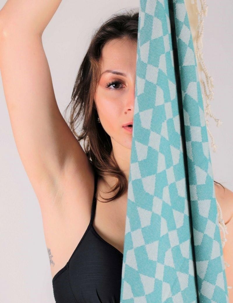 Fouta geométrica 100% algodão turco. 380 gr. verde água | Salotto