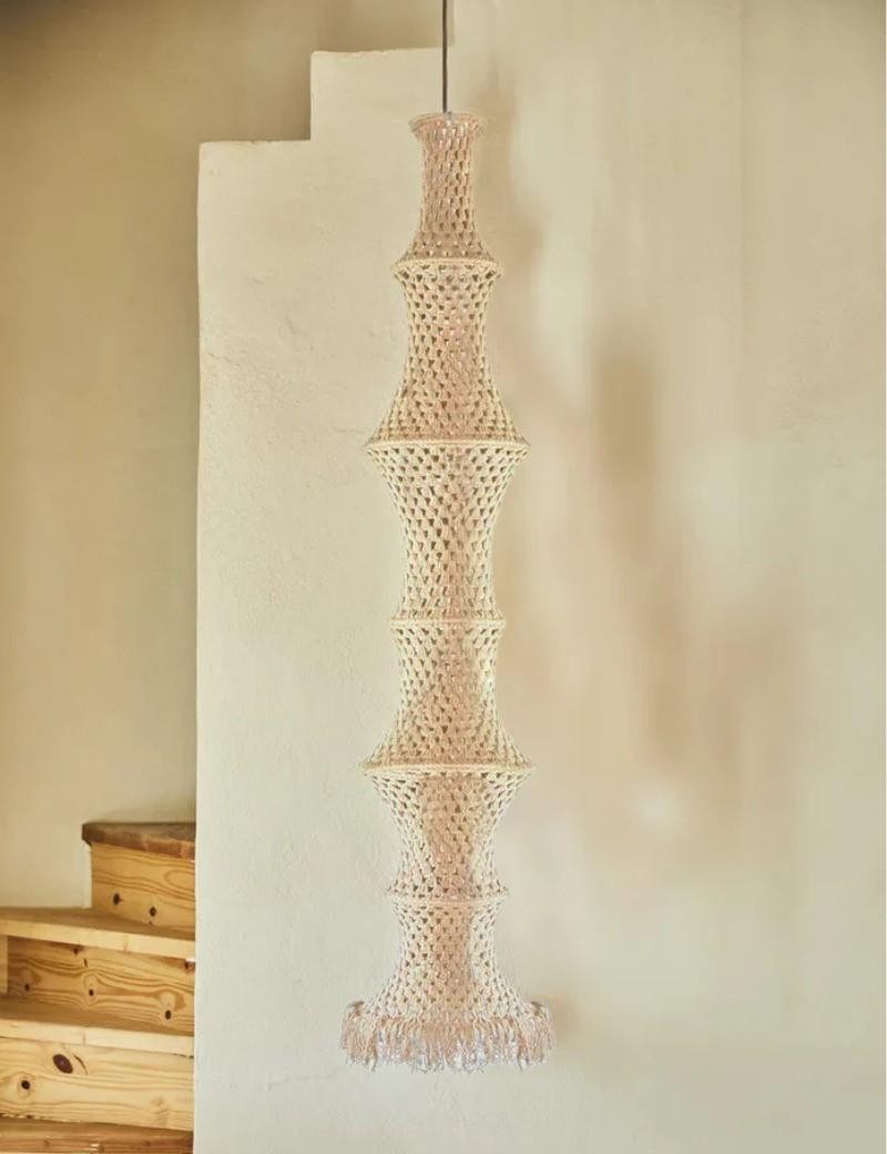 Lampadario all'uncinetto 30 x 180 cm. grezzo | Salotto
