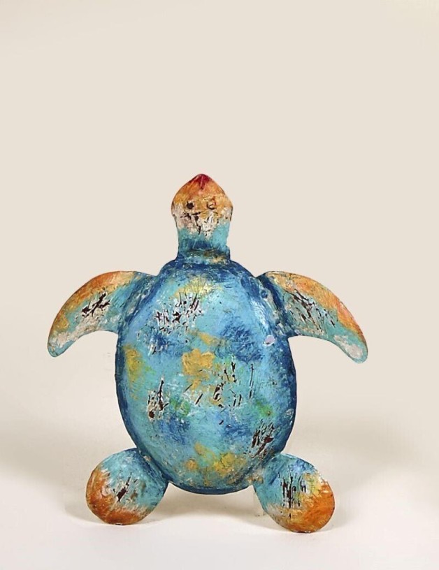 Figura de tartaruga metálica azul | Sala de Estar