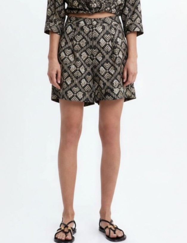 SHORT BORDADA DE PAJARITAS EN RAMIE GRIEGO – GREEK ARCHAIC KORI