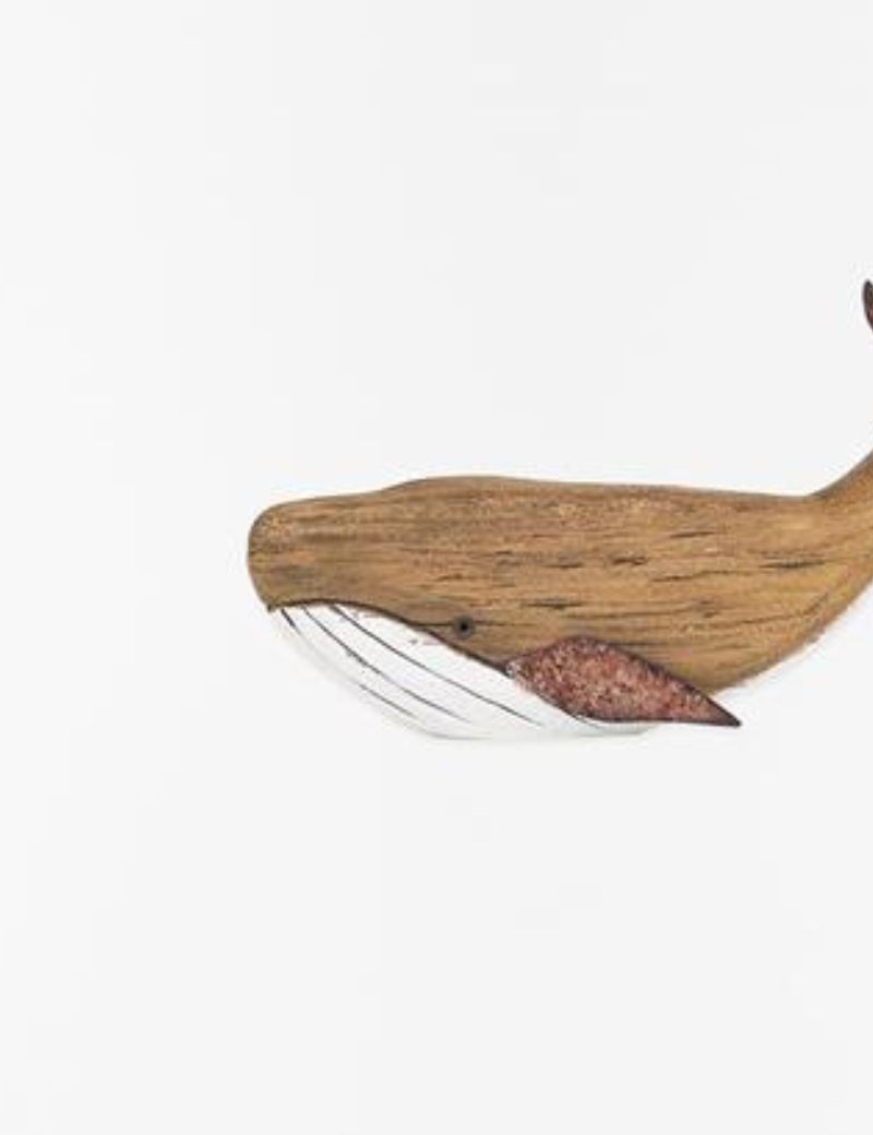 BALLENA DE MADERA