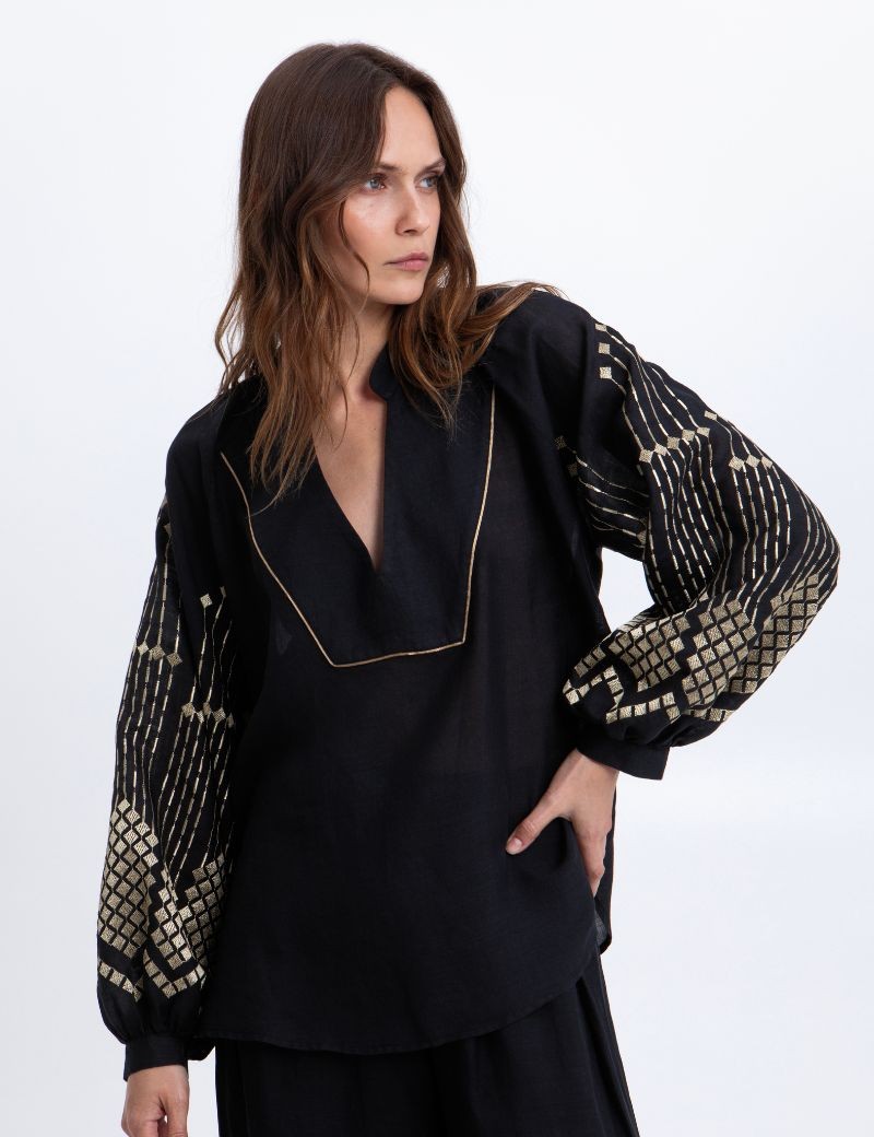 BLUSA CON  BORDADO UVA EN RAMIE GRIEGO – GREEK ARCHAIC KORI